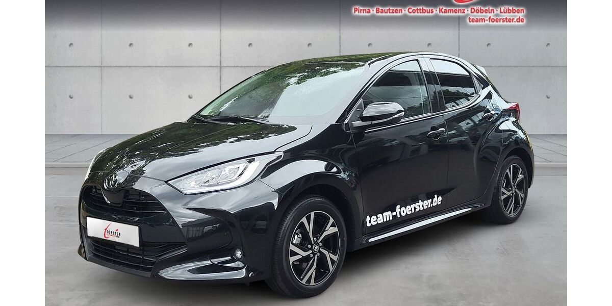 Toyota Yaris 2.500 km 26.740 &euro; Pirna 01796
