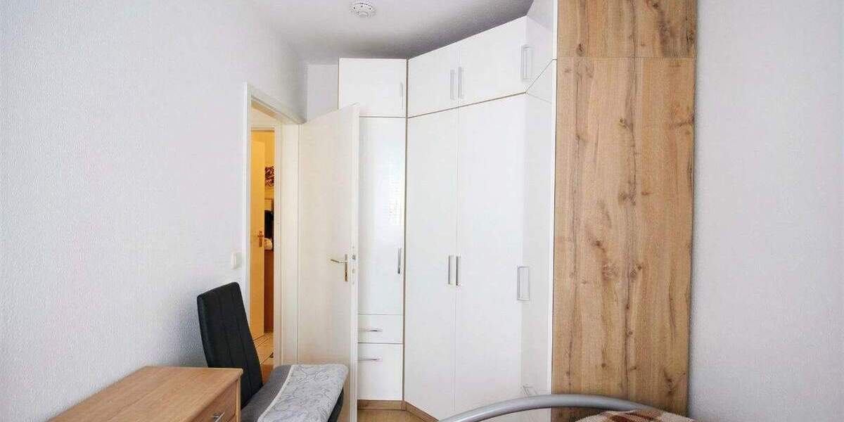 Etagenwohnung Dresden Niedersedlitz - 1 Zimmer, 44 m&sup2;, 105.000&euro; | Angebot:25820286