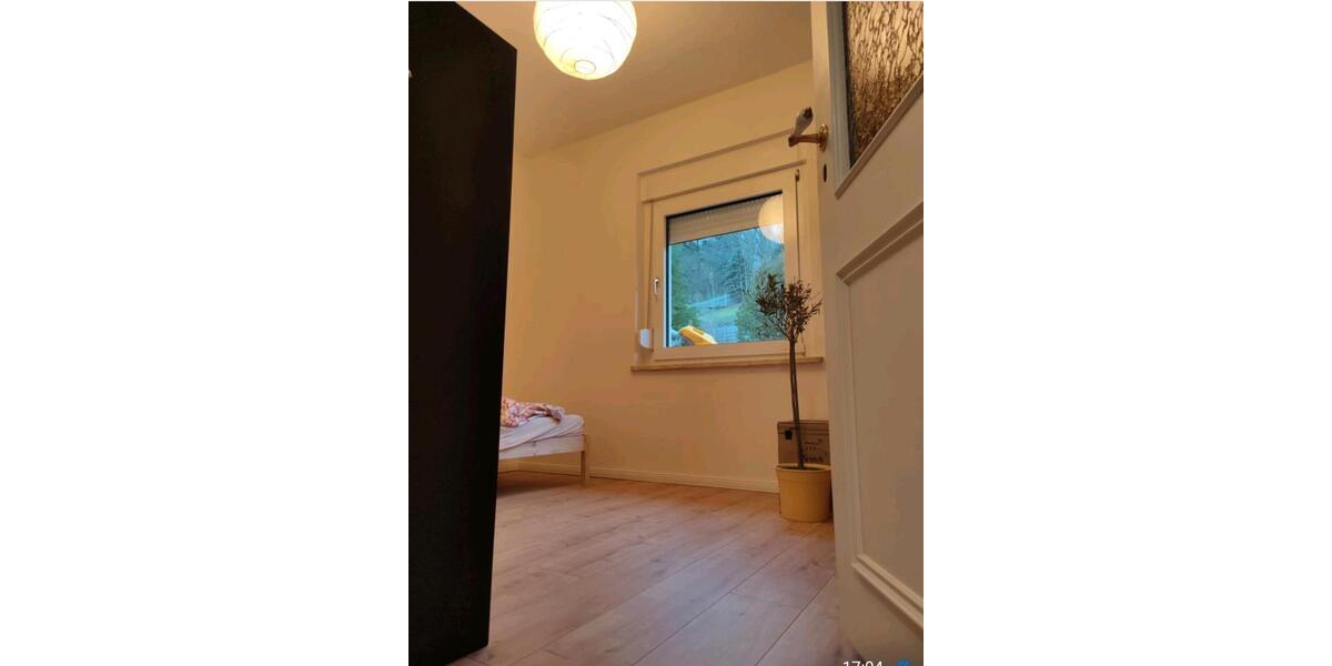 Bungalow Bad Gottleuba-Berggießhübel Berggießhübel - 4 Zimmer, 95 m&sup2;, 195.000&euro; | Angebot:27464795