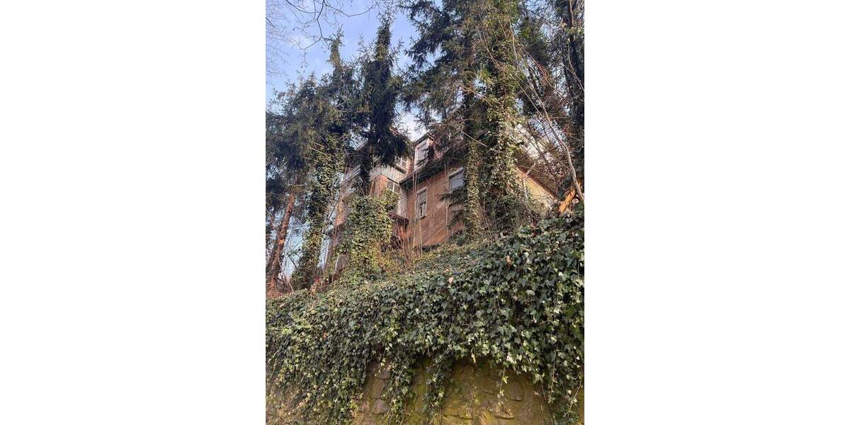 Mehrfamilienhaus, Wohnhaus Meißen - 8 Zimmer, 170 m&sup2;, 150.000&euro; | Angebot:25835126