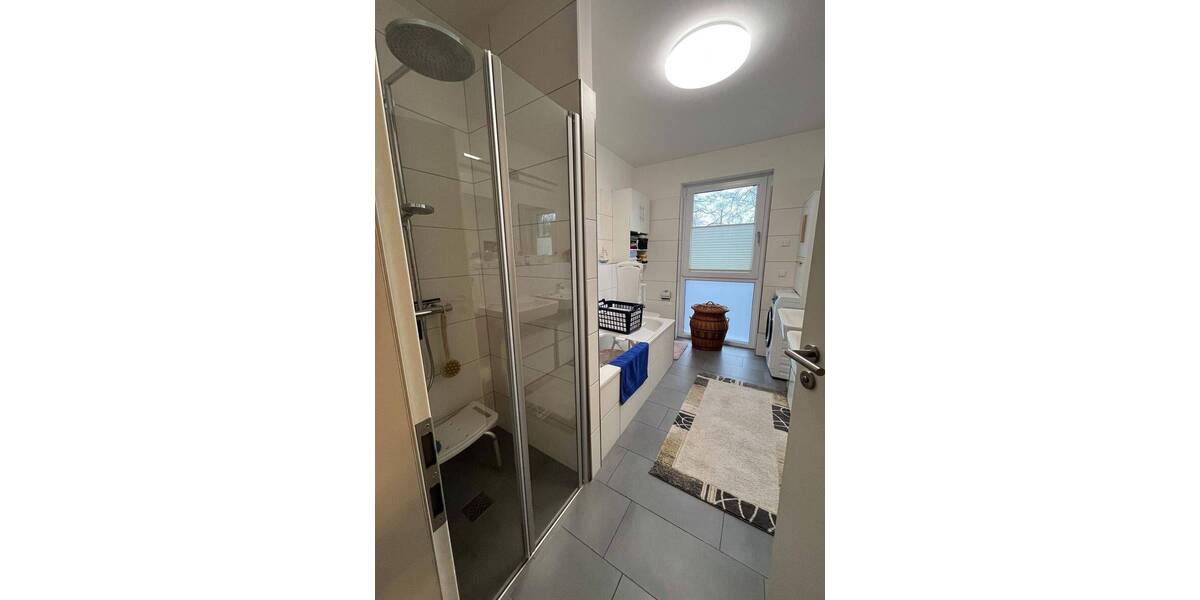 Etagenwohnung Dresden Äußere Neustadt - 3 Zimmer, 96 m&sup2;, 1.400&euro; | Angebot:26307473