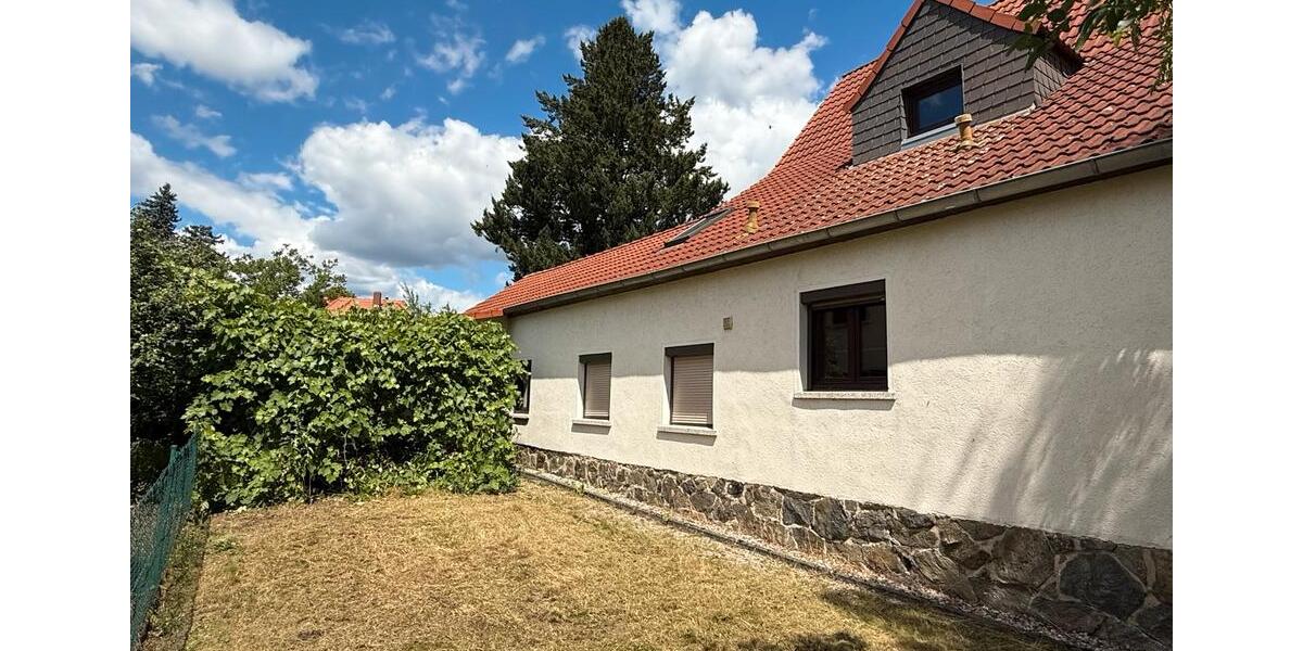 Einfamilienhaus Dresden Klotzsche - 7 Zimmer, 180 m&sup2;, 415.000&euro; | Angebot:27042838