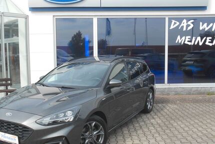 Ford Focus 54.942 km 16.990 &euro; Radeberg 01454