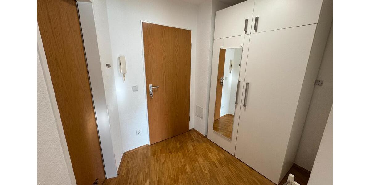 Etagenwohnung Dresden Plauen - 1 Zimmer, 36 m&sup2;, 311&euro; | Angebot:25549027