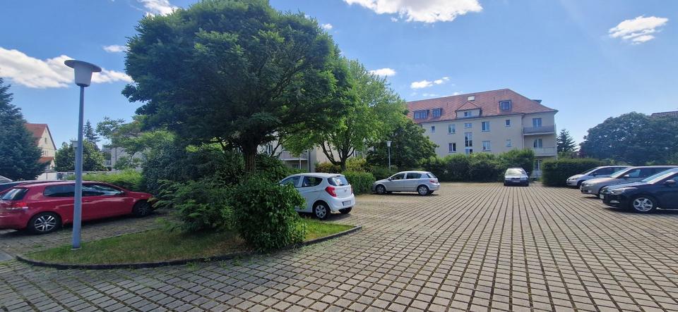 Erdgeschoßwohnung Dresden Klotzsche - 1 Zimmer, 34 m&sup2;, 298&euro; | Angebot:25648119