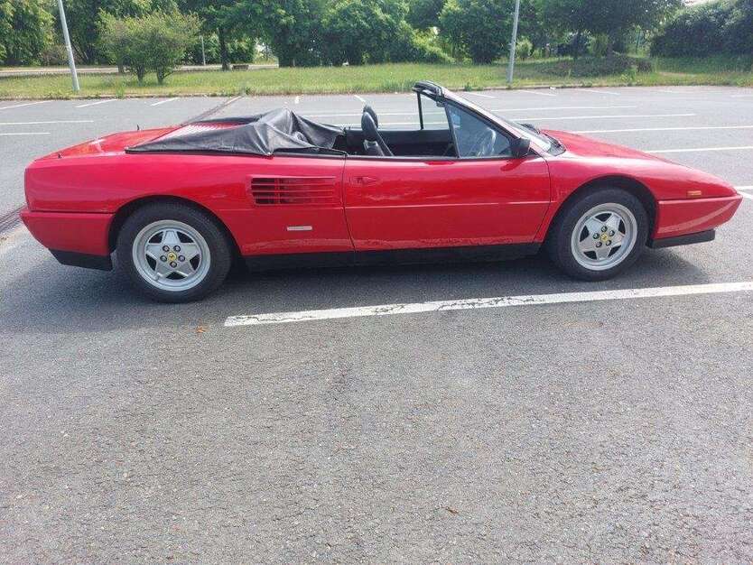 Ferrari Mondial 50.100 km 55.500 € Dresden 01189