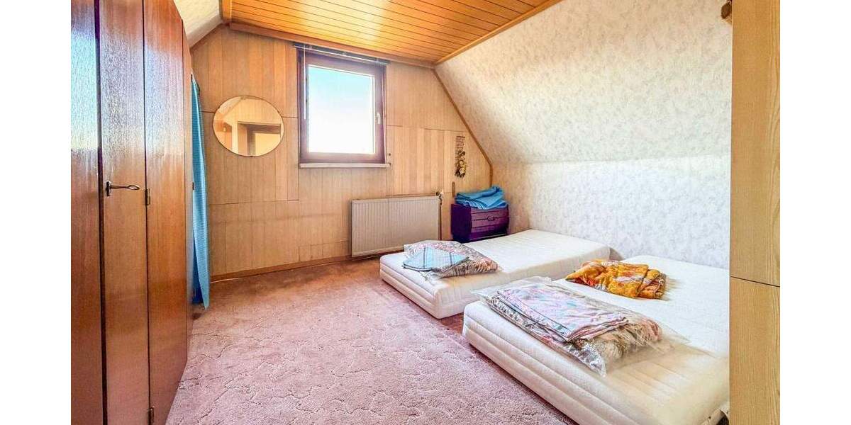 Doppelhaushälfte Dresden Klotzsche - 5 Zimmer, 118 m&sup2;, 399.900&euro; | Angebot:25802380