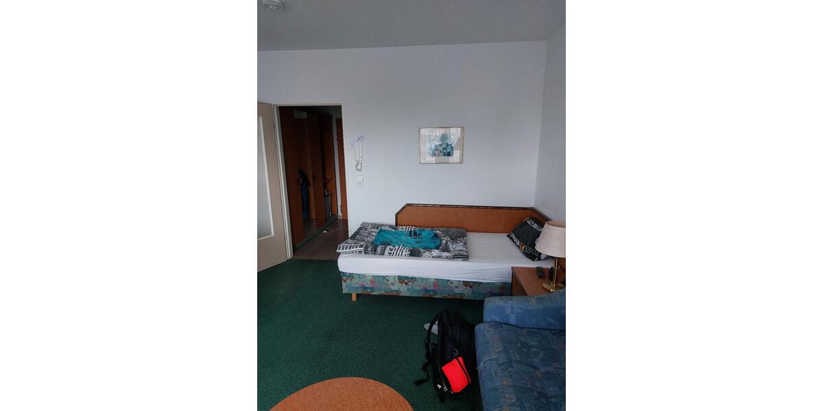 komplett möblierte helle 1-Zimmer Wohnung, Dresden-Cotta 1 zimmer