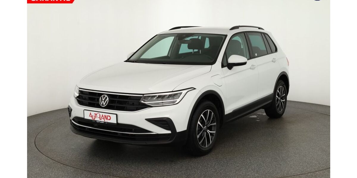 VW Tiguan 35.633 km 30.990 &euro; Dresden 01069