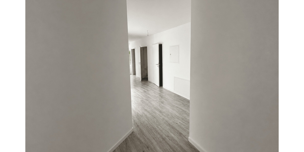 Etagenwohnung Dresden Bühlau/Weißer Hirsch - 4 Zimmer, 90 m&sup2;, 1.080&euro; | Angebot:26908625
