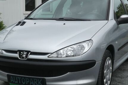 Peugeot 206 99.600 km 2.000 &euro; Dresden 01237