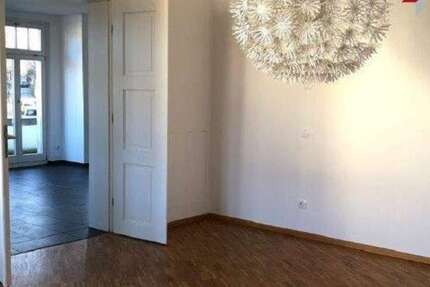 Haus Dresden Cossebaude - 14 Zimmer, 210 m&sup2;, 1.100.000&euro; | Angebot:26730298