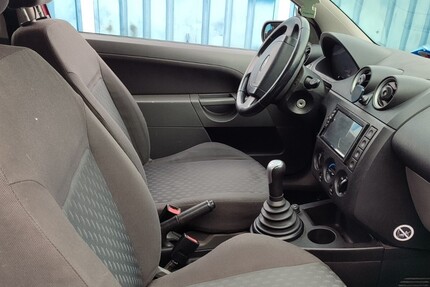 Ford Fiesta 230.000 km 1.500 € Dresden 01067