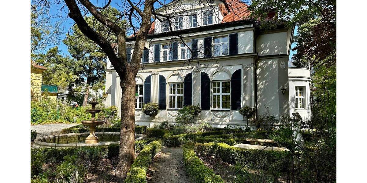 Etagenwohnung Dresden Radeberger Vorstadt - 8 Zimmer, 320 m&sup2;, 1.320.000&euro; | Angebot:26686246