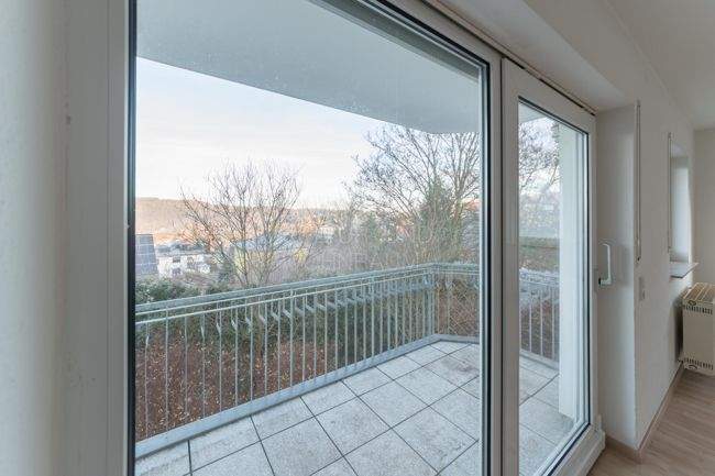 Etagenwohnung Freital Potschappel - 3 Zimmer, 92 m&sup2;, 881&euro; | Angebot:25862217
