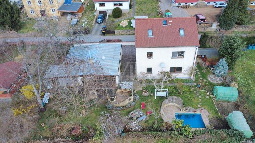 Einfamilienhaus Radebeul - 8 Zimmer, 180 m&sup2;, 520.000&euro; | Angebot:25815561