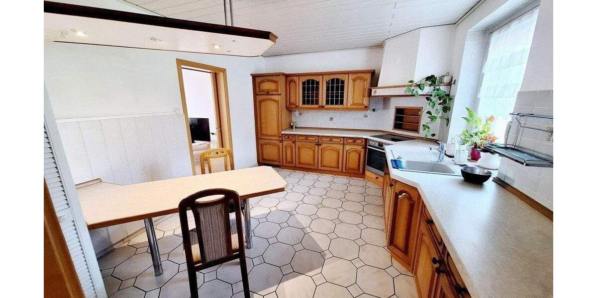 Reihenmittelhaus Pirna - 5 Zimmer, 120 m&sup2;, 350.000&euro; | Angebot:25743896