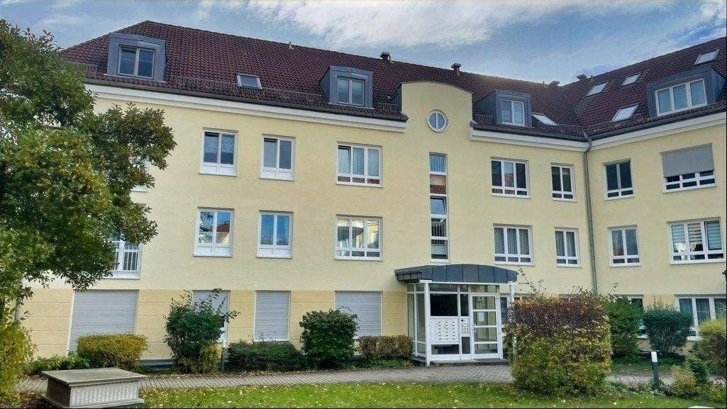 Etagenwohnung Dresden Weißig - 3 Zimmer, 66 m&sup2;, 160.000&euro; | Angebot:25916691