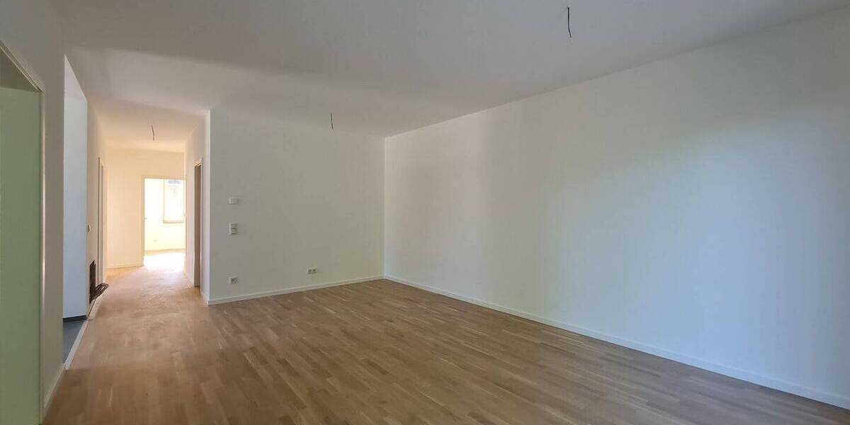 Etagenwohnung Freital - 2 Zimmer, 67 m&sup2;, 807&euro; | Angebot:26880498