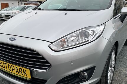 Ford Fiesta 97.300 km 5.900 &euro; Heidenau 01809