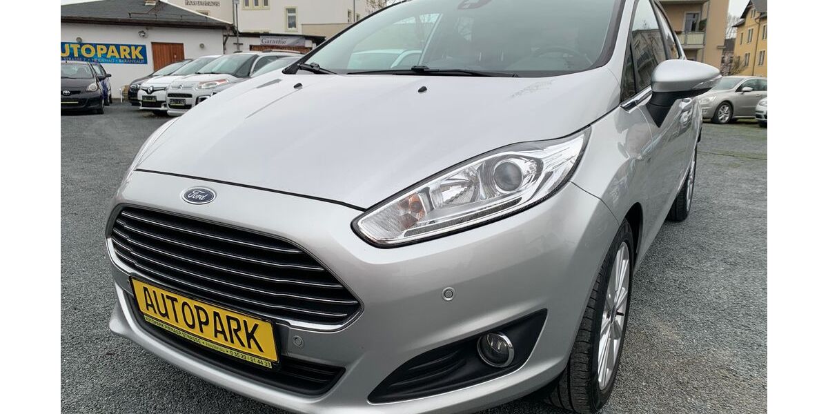 Ford Fiesta 97.300 km 5.900 &euro; Heidenau 01809