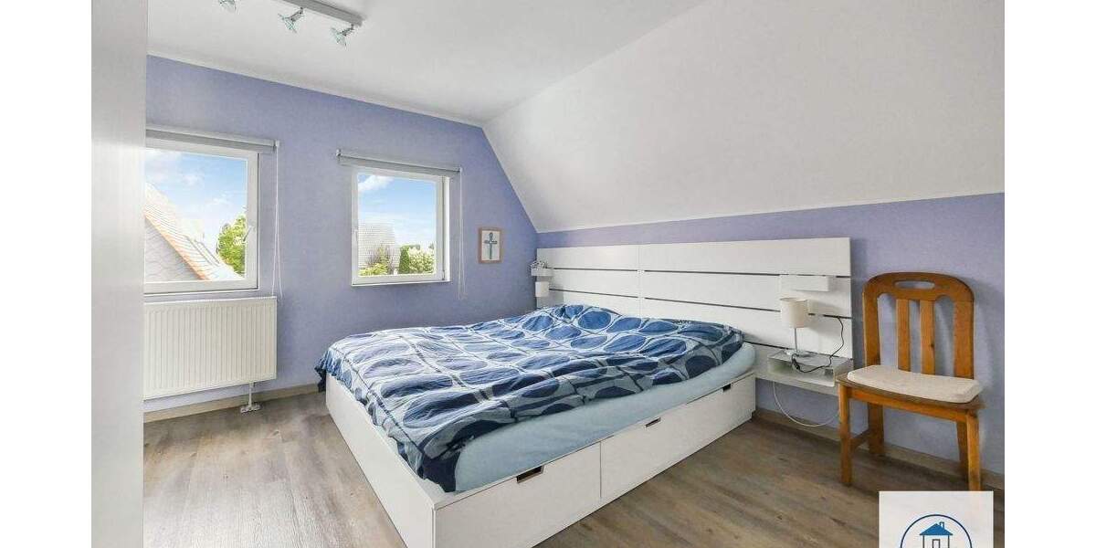 +DD: Romantische 5-R-DHH im Landhausstil + Nebenhaus zu vermieten! Garage + Garten mit Pool & Sauna+ 6 zimmer