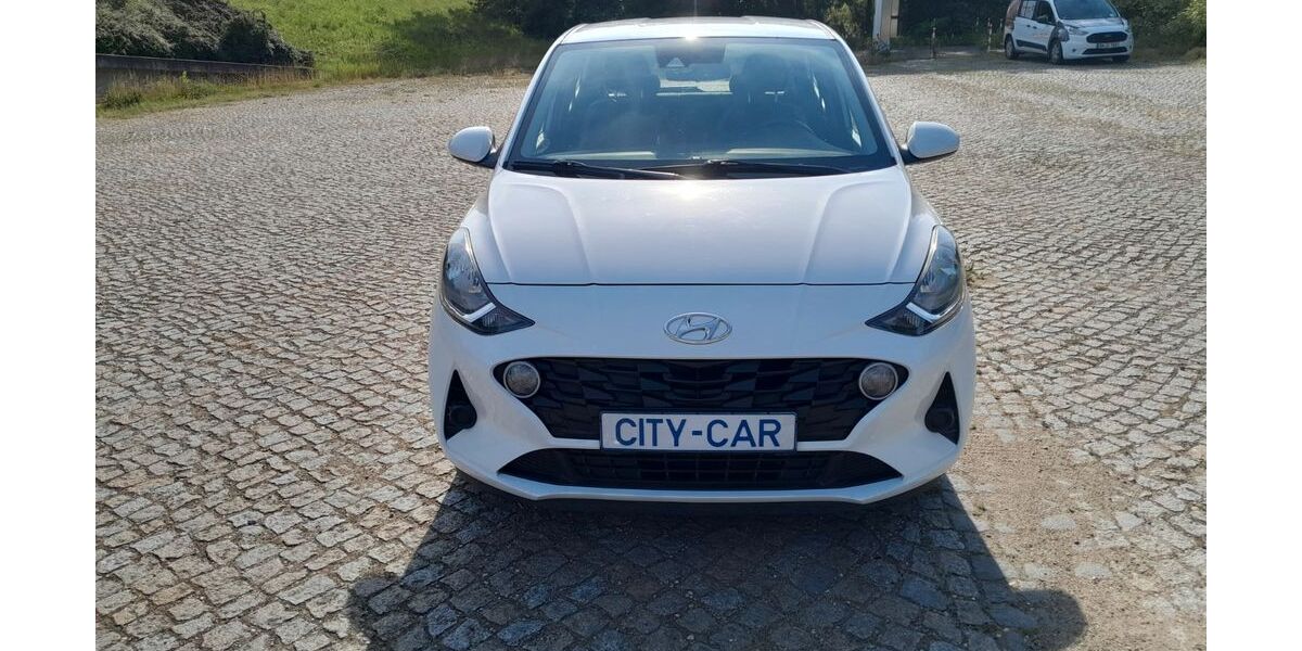Hyundai i10 52.897 km 9.999 &euro; Dresden OT Weixdorf 01108