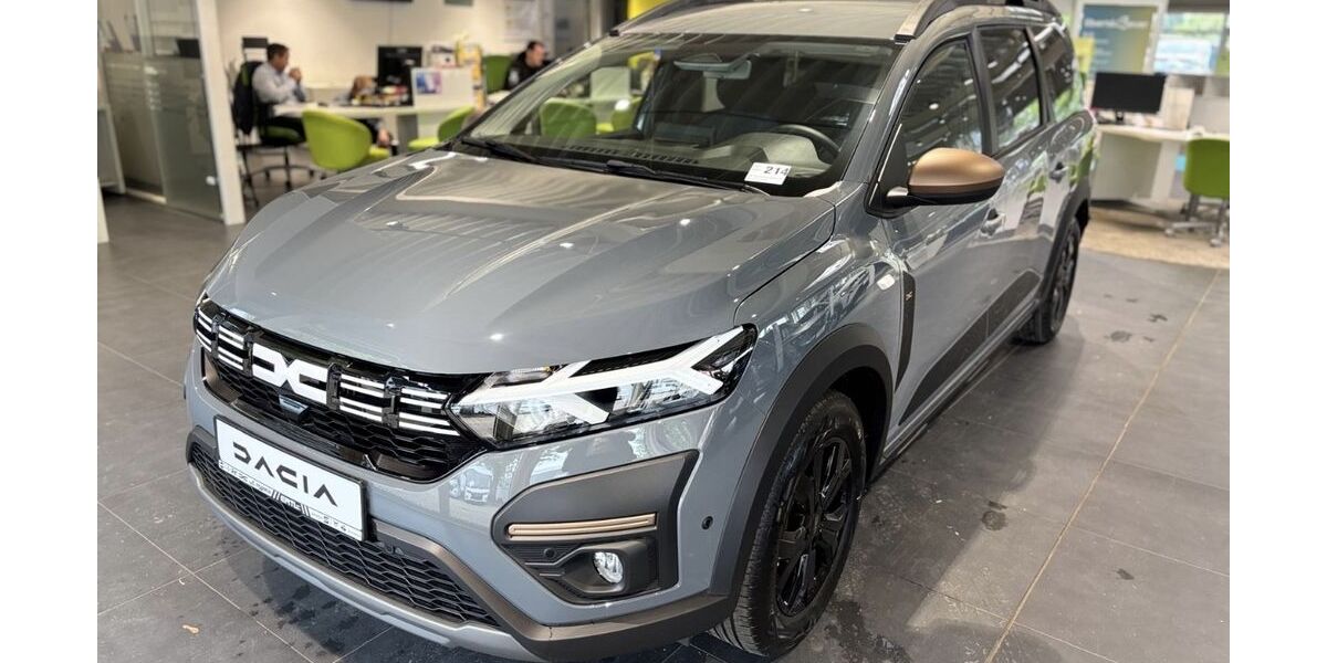 Dacia Jogger 1.879 km 29.280 &euro; Dresden 01139