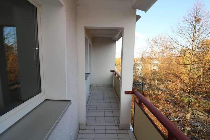 Wohnung zum Mieten in Freiberg 359 € 55.62 m²
