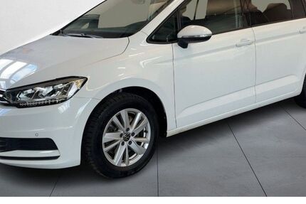 VW Touran 41.250 km 26.790 &euro; Dresden 01169