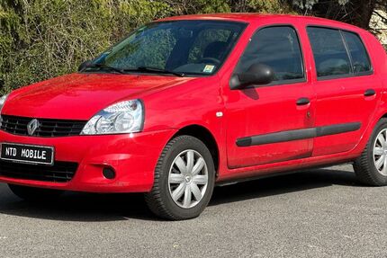 Renault Clio 220.500 km 990 &euro; Heidenau 01809