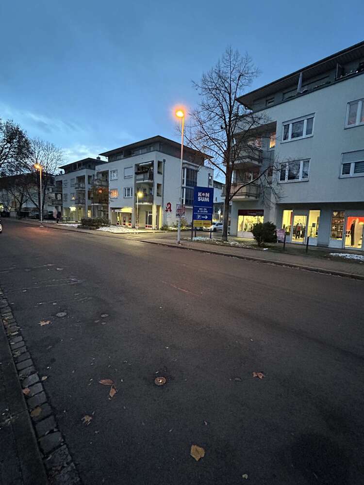 Büro in Dresden 1.180 € 131.6 m²