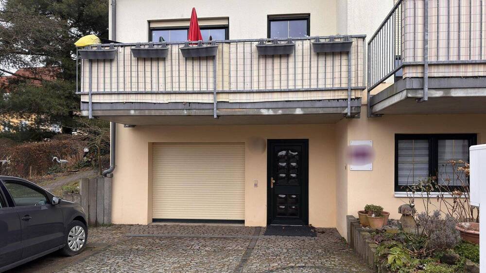 Mehrfamilienhaus, Wohnhaus Dresden Weißig - 9 Zimmer, 280 m&sup2;, 650.000&euro; | Angebot:26108539