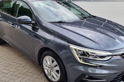 Renault Megane 56.031 km 15.490 &euro; Dresden 01187