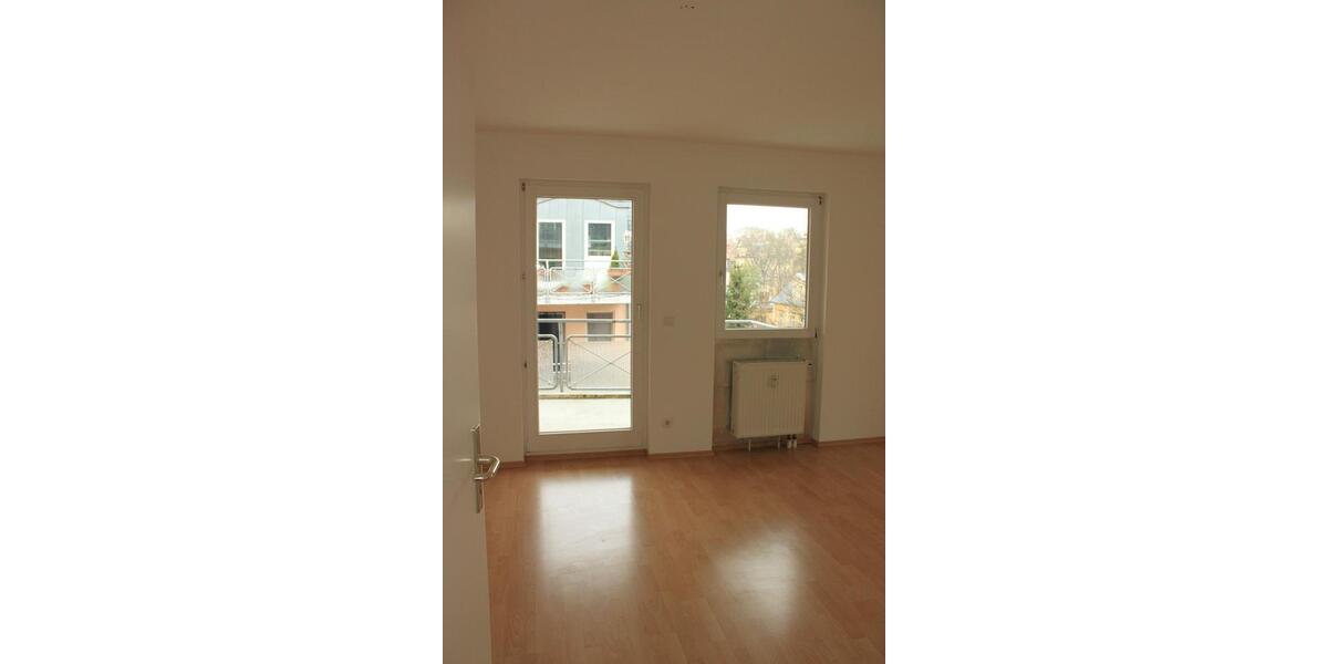 Etagenwohnung Dresden Neustadt - 1 Zimmer, 36 m&sup2;, 350&euro; | Angebot:26252656