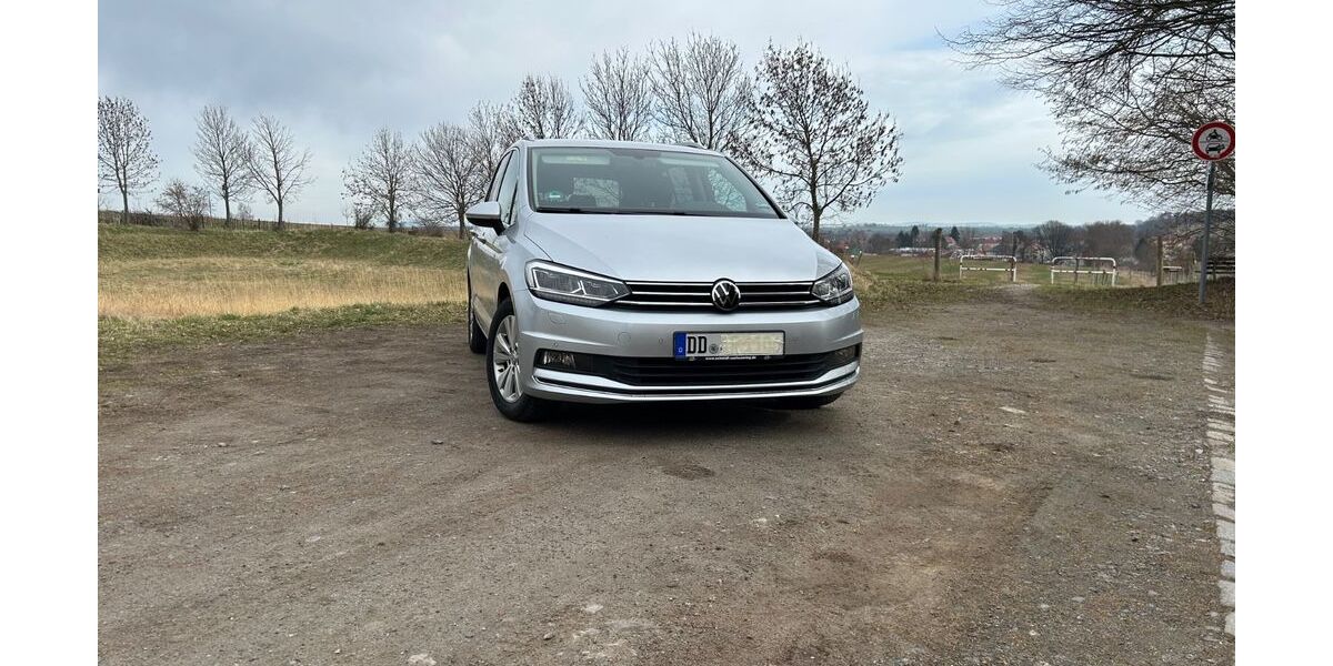 VW Touran 93.000 km 24.300 &euro; Dresden 01326