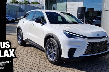 Lexus LBX 3.420 km 29.790 &euro; Dresden 01139