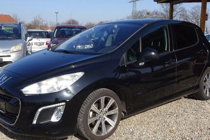 Peugeot 308 167.742 km 2.700 &euro; Dresden 01219