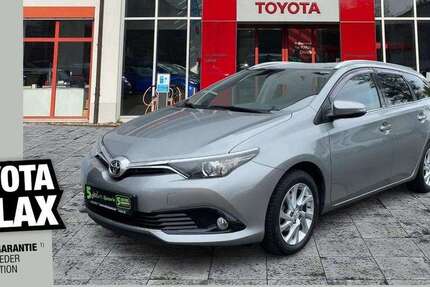Toyota Auris 93.747 km 13.990 &euro; Dresden 01217