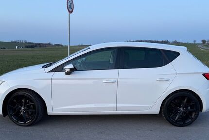 Seat Leon 137.000 km 10.100 &euro; Rabenau 01734