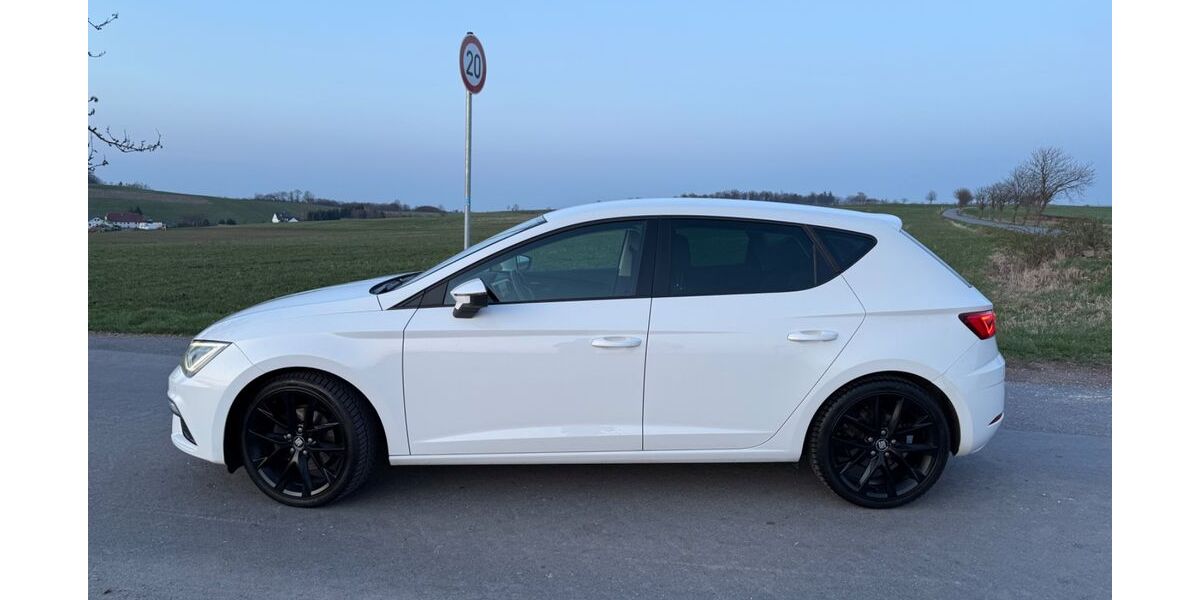 Seat Leon 137.000 km 10.100 &euro; Rabenau 01734