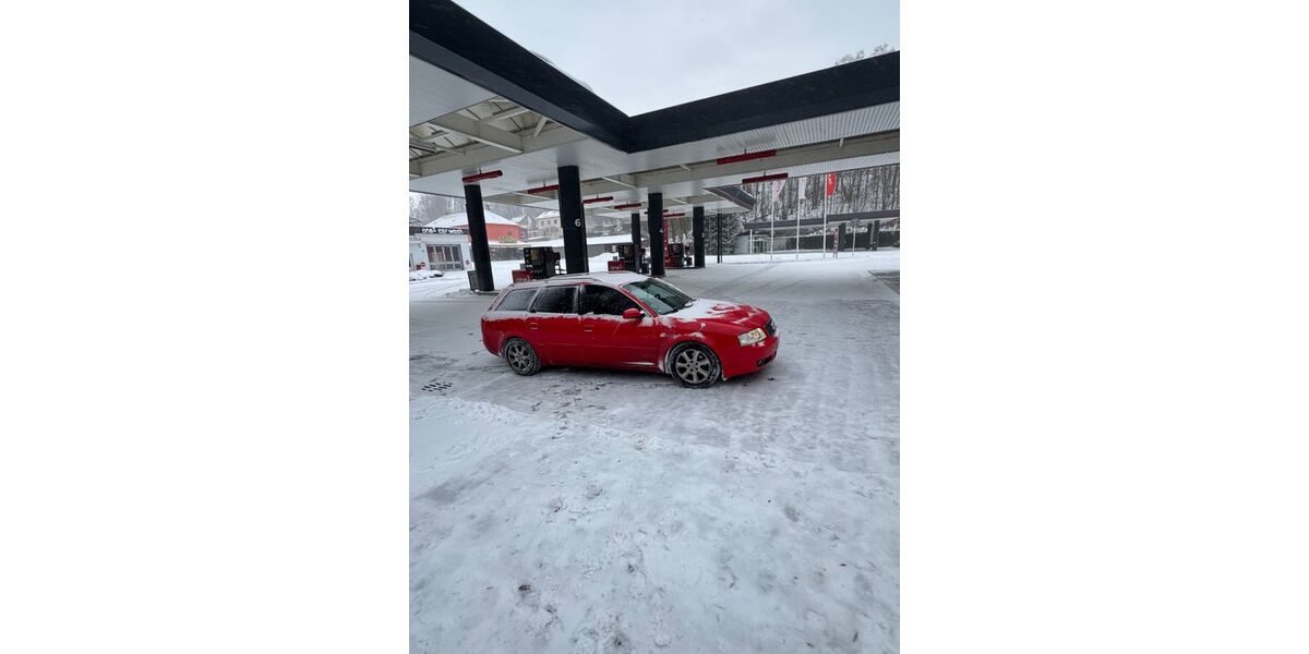 Audi A6 218.455 km 3.500 &euro; Pirna 01796