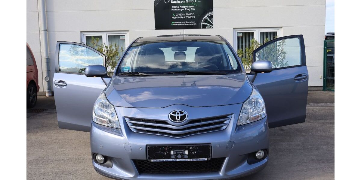 Toyota Verso 214.742 km 4.900 &euro; Klipphausen 01665
