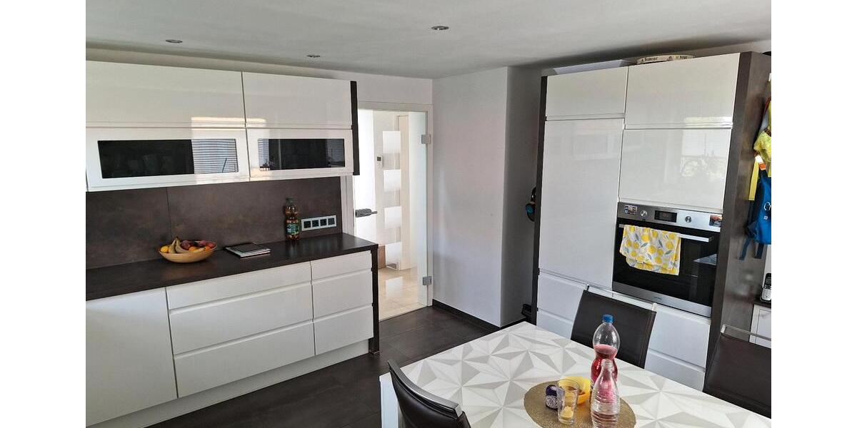 Einfamilienhaus Heidenau - 6 Zimmer, 180 m&sup2;, 530.000&euro; | Angebot:26901131
