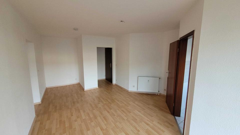 Etagenwohnung Radeberg - 2 Zimmer, 44 m&sup2;, 330&euro; | Angebot:25790155