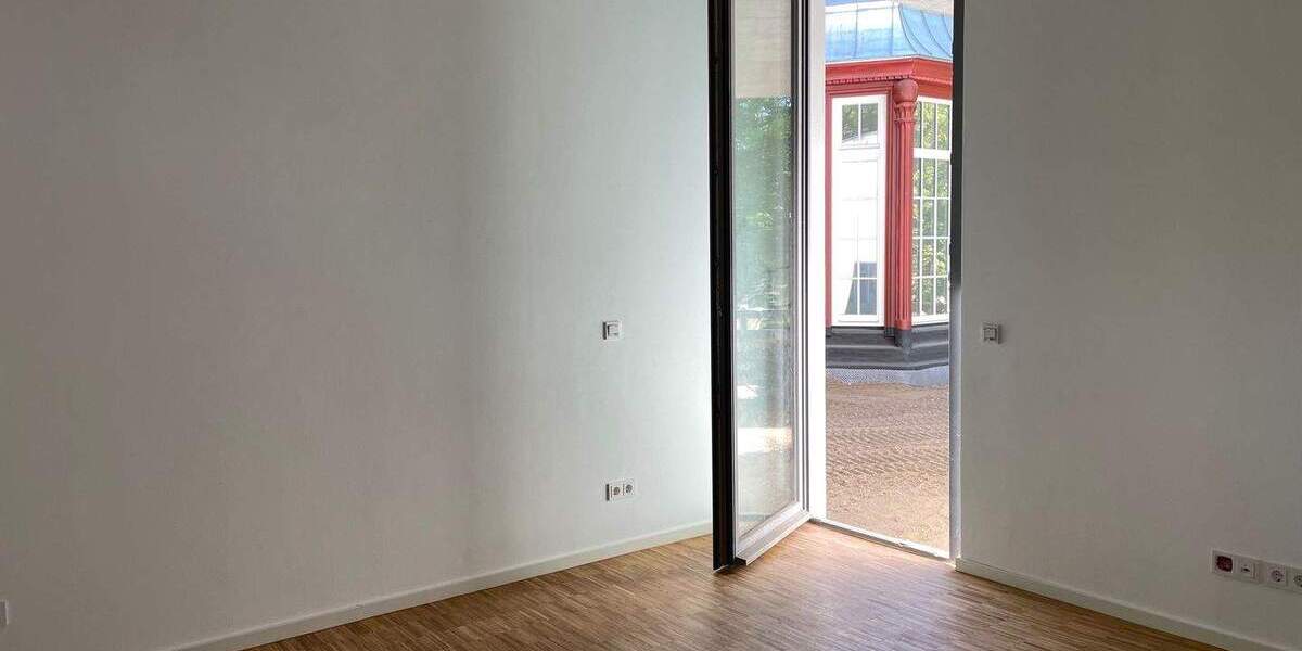 Einfamilienhaus Dresden Bühlau/Weißer Hirsch - 3 Zimmer, 107 m&sup2;, 2.490&euro; | Angebot:25707391