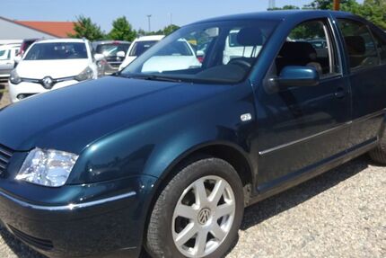 VW Bora 207.373 km 850 € Dresden 01219