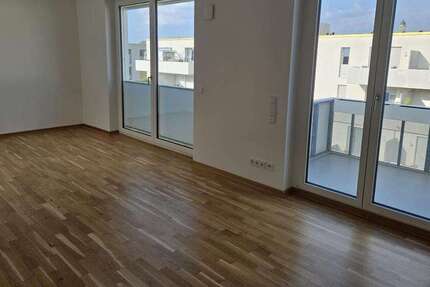 Wohnung zum Mieten in Dresden 655 € 41.66 m²