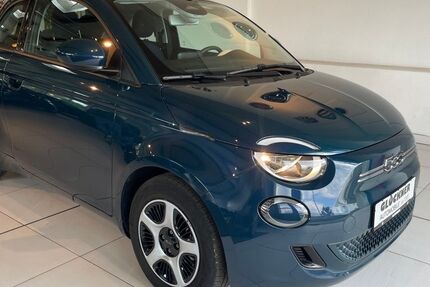 Fiat 500 15.569 km 15.990 &euro; Dresden 01109