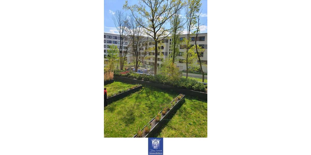 Etagenwohnung Dresden Südvorstadt-West - 3 Zimmer, 81 m&sup2;, 1.095&euro; | Angebot:26489170